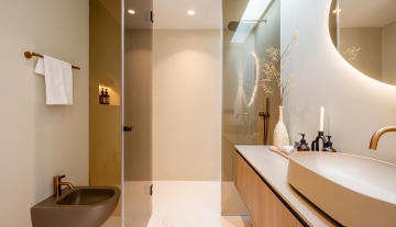 Resa Estates Ibiza te koop for sale finca modern bathroom .jpg